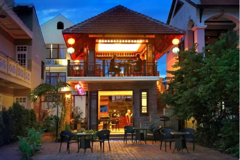 Fotos del hotel Villa Orchid Garden Riverside:  2