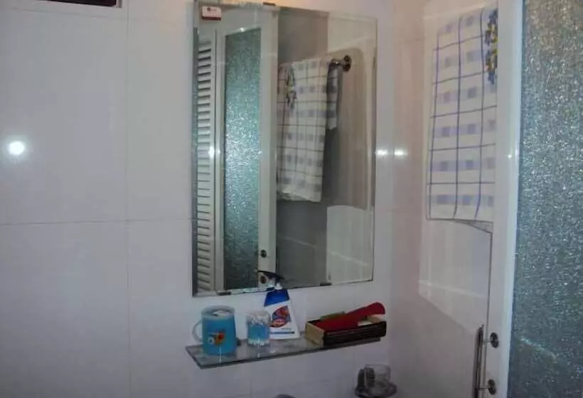 Fotos del hotel Huong Trinh:  3