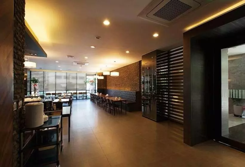 Fotos del hotel Premiers:  12