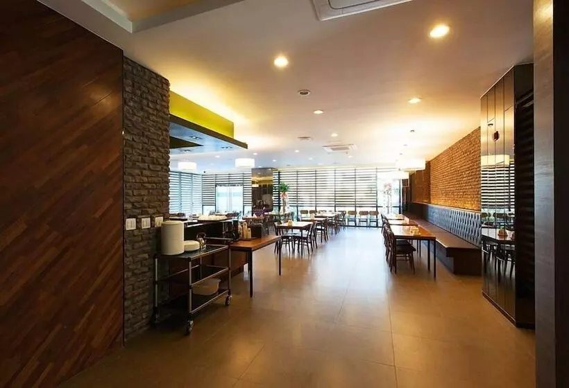 Fotos del hotel Premiers:  3