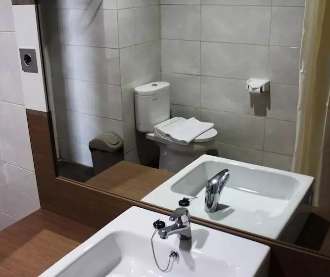 Fotos del hotel Idea S:  4