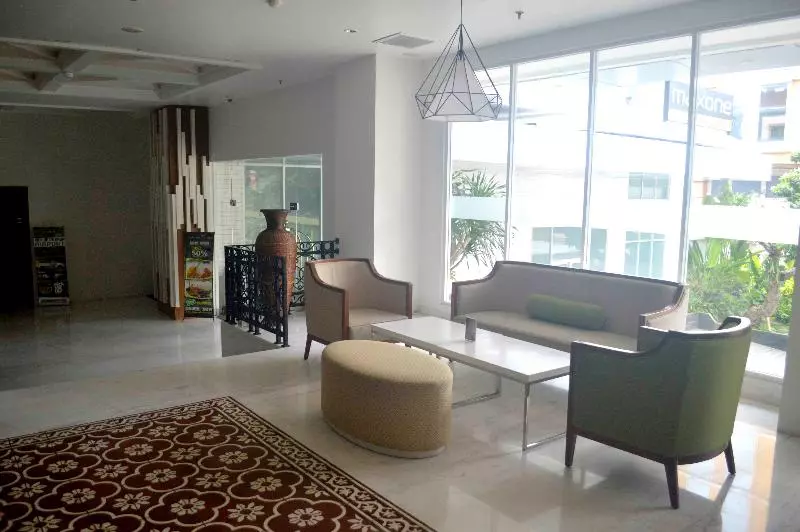 Fotos del hotel Maxone Signature Glodok Jakarta:  8