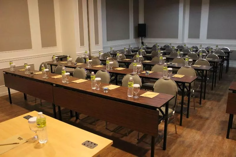 Fotos del hotel Maxone Signature Glodok Jakarta:  16