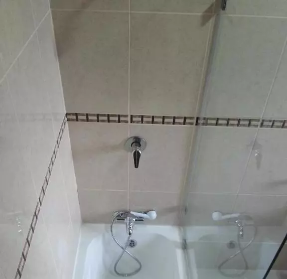 Fotos del hotel Resotel:  18