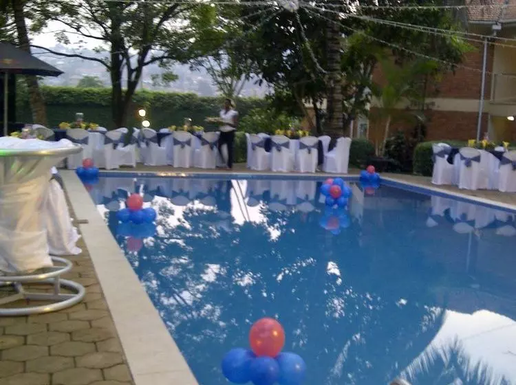 Fotos del hotel Khalifa Executive Suites:  2