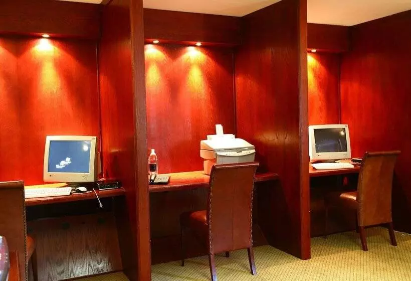 Kievits Kroon Gauteng Wine Estate