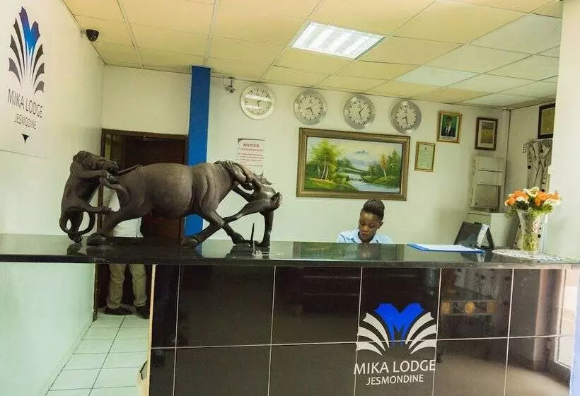 Fotos del hotel Mika Lodge:  2