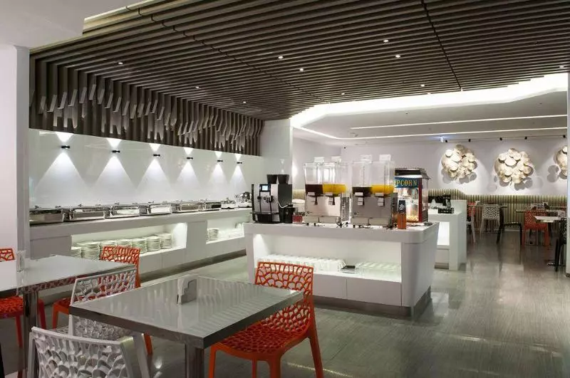 Fotos del hotel Royal Hotel Group Central Park Branch:  11