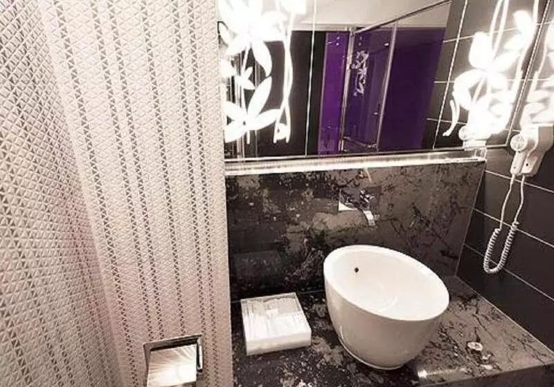 Fotos del hotel Royal Hotel Group Central Park Branch:  6