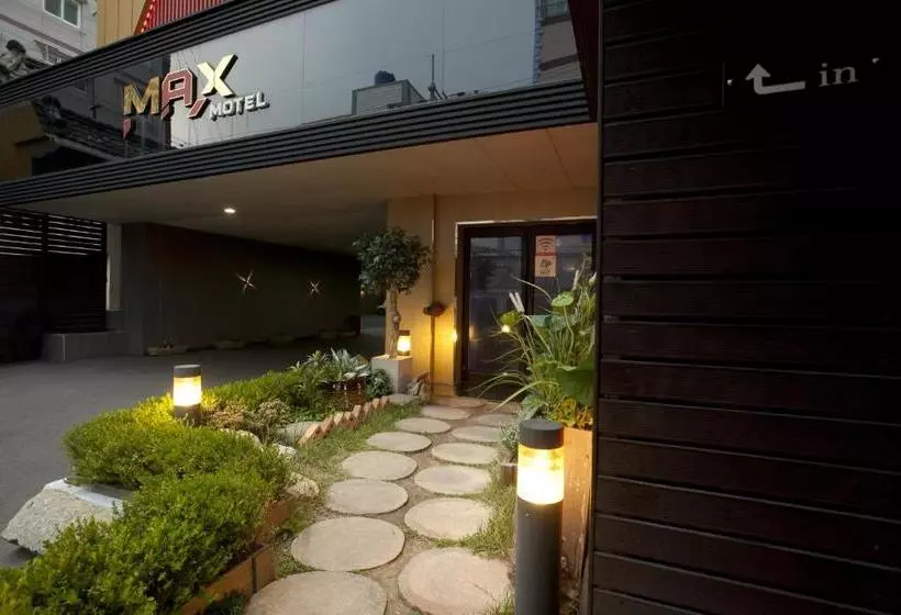 Fotos del hotel Max Motel:  7