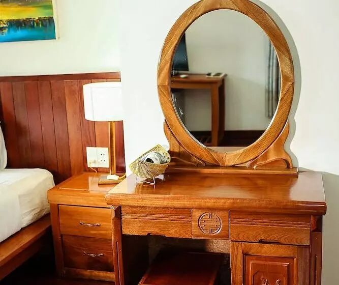 Hoi An Holiday Villa