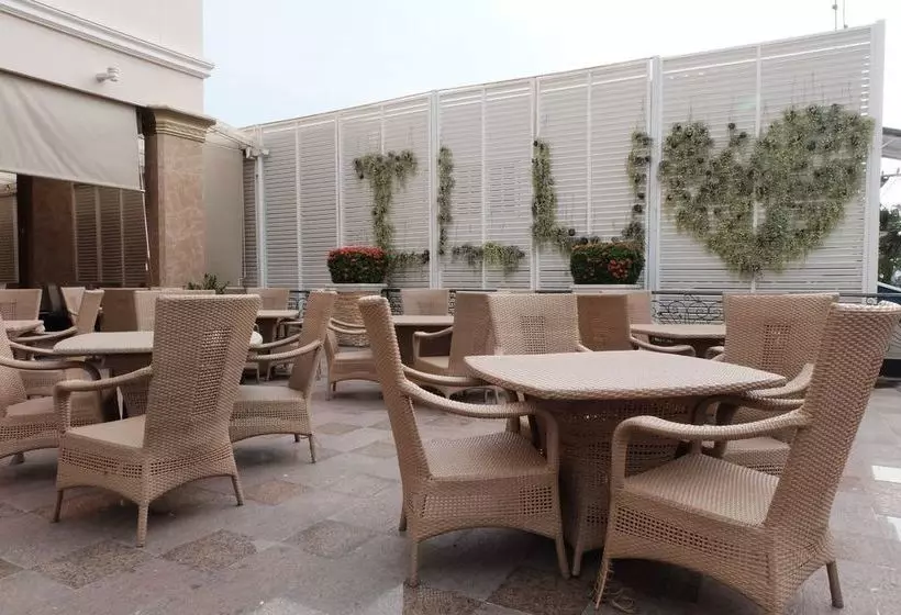 Fotos del hotel Lk Premier:  5