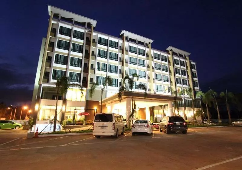 Fotos del hotel S Tara Grand:  5