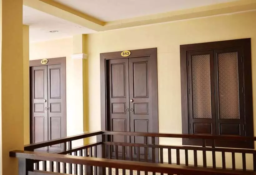 Fotos del hotel Villa Thapae:  4