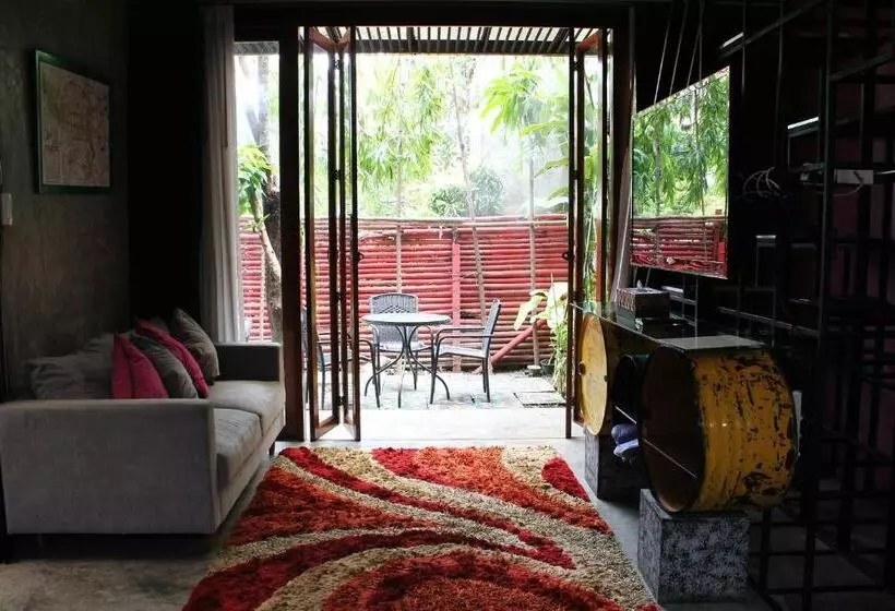 Fotos del hotel Villa Thapae:  23