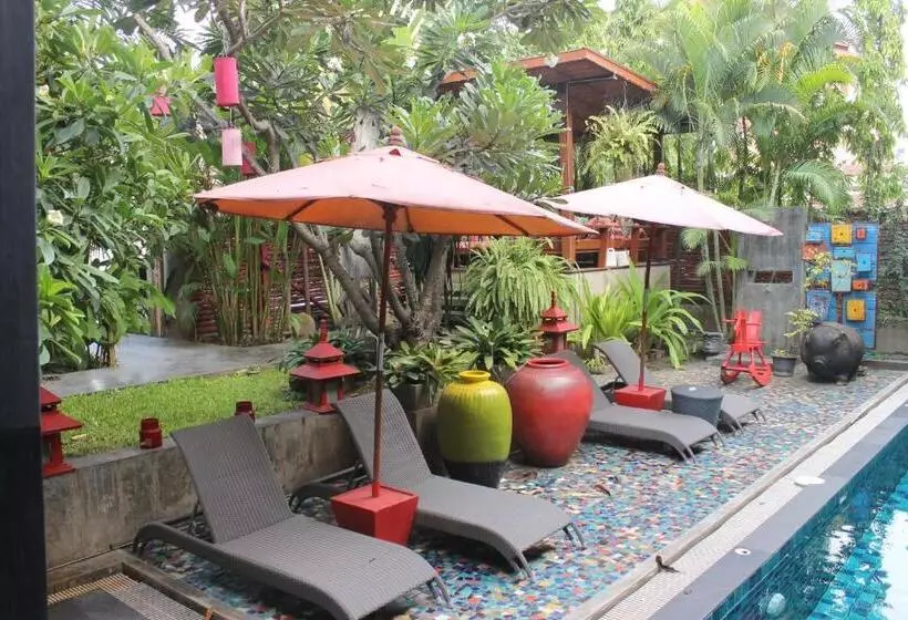 Fotos del hotel Villa Thapae:  7