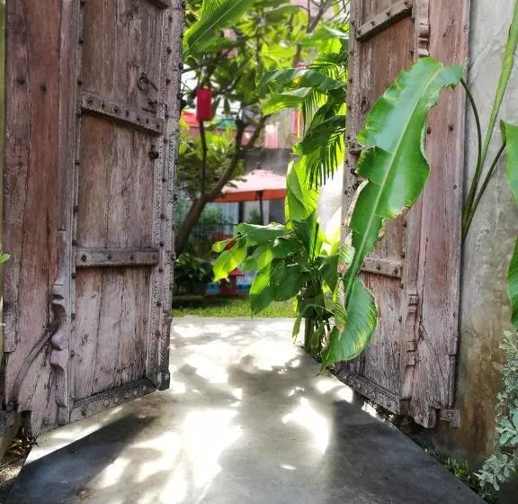 Fotos del hotel Villa Thapae:  15