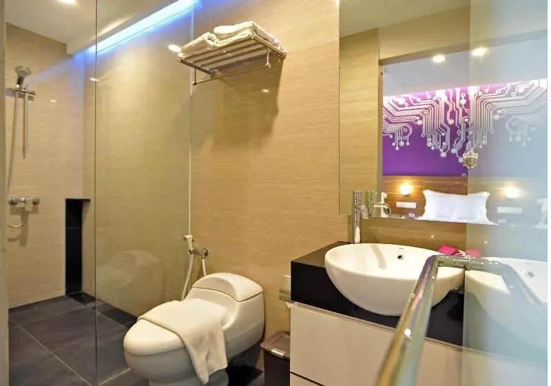 Fotos del hotel The Life Hotels City Center:  4