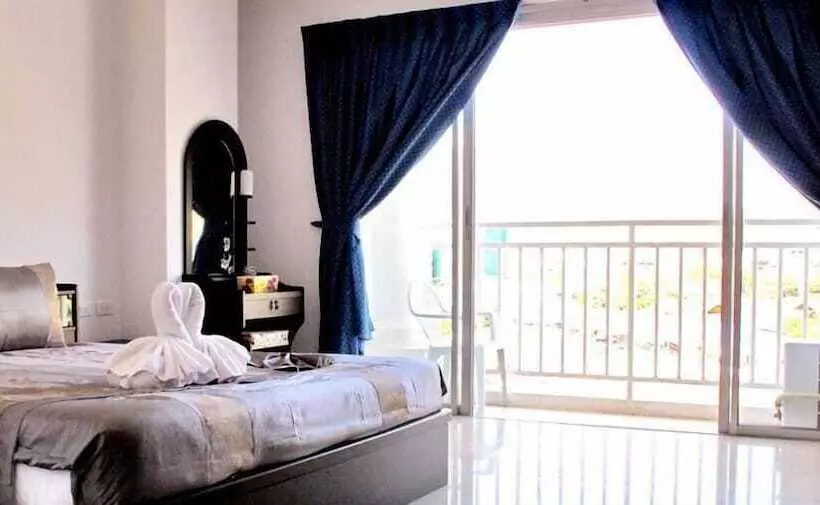 Fotos del hotel Happy Fish Guesthouse:  4