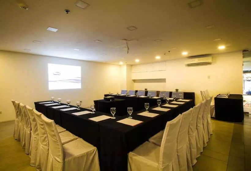 Fotos del hotel Jade Hotel And Suites:  5