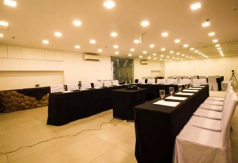 Fotos del hotel Jade Hotel And Suites:  11