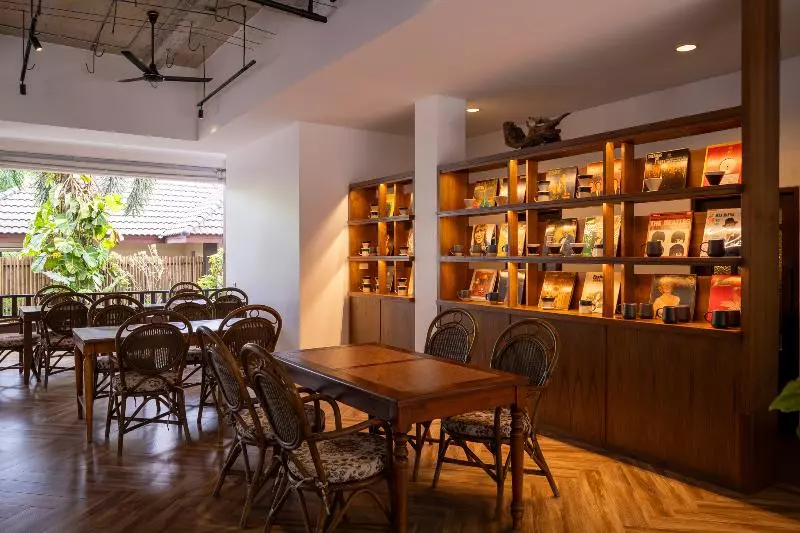 Fotos del hotel Rose Bay Resort:  2