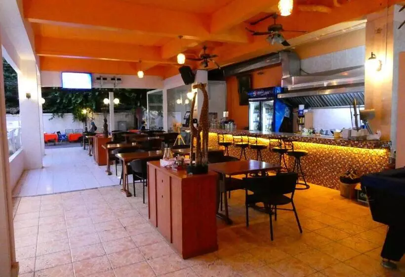 Fotos del hotel Mango Lagoon Place:  12