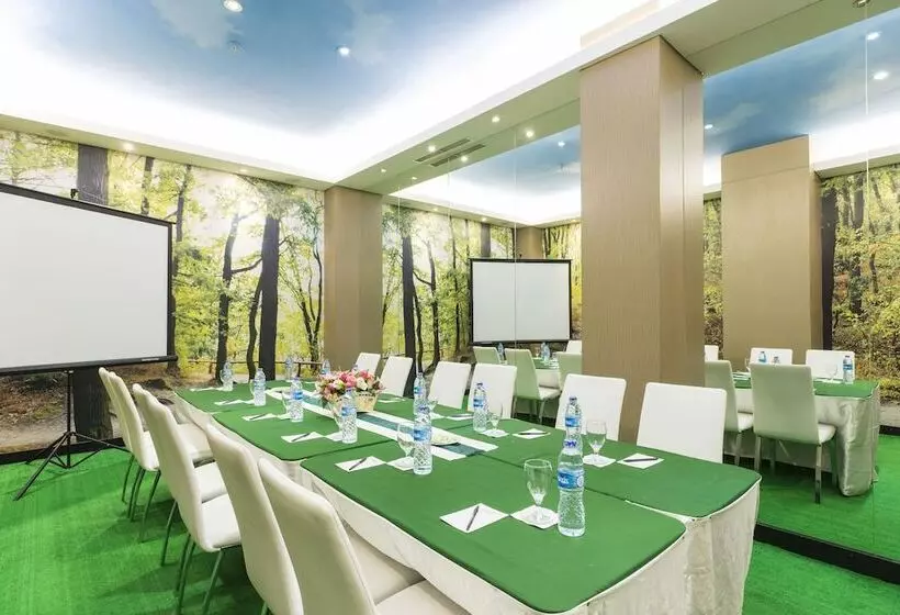 Fotos del hotel Royal City:  7