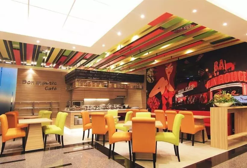 Fotos del hotel Royal City:  5