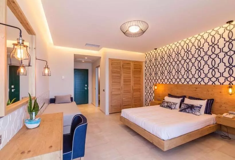 Fotos del hotel Sirens Beach & Village:  18