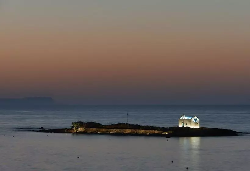 Fotos del hotel Sirens Beach & Village:  6