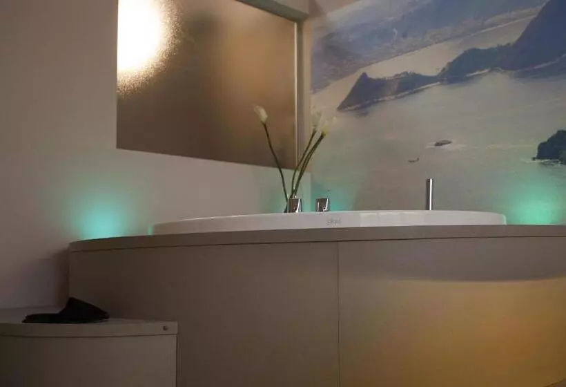 Fotos del hotel Seven Rooms:  5