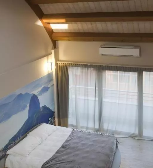 Fotos del hotel Seven Rooms:  25