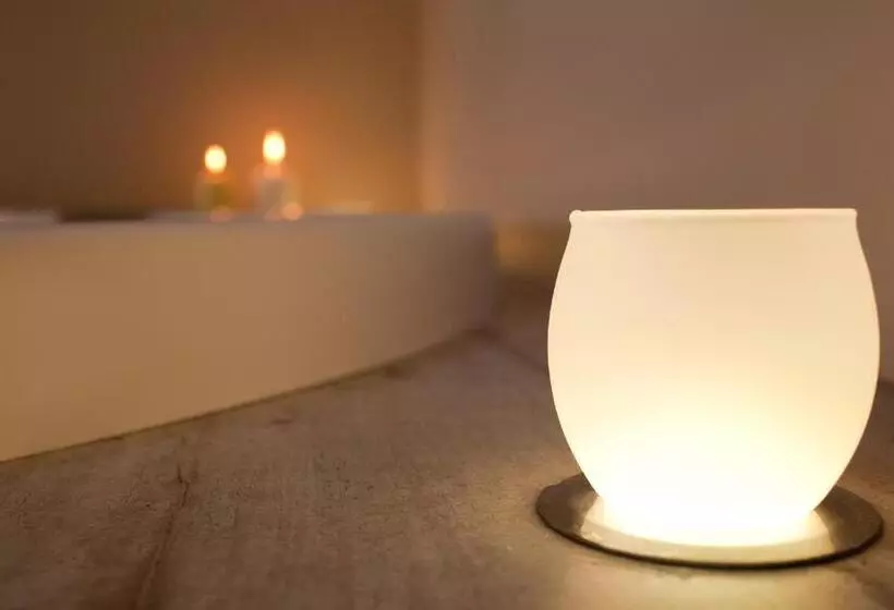 Fotos del hotel Seven Rooms:  16