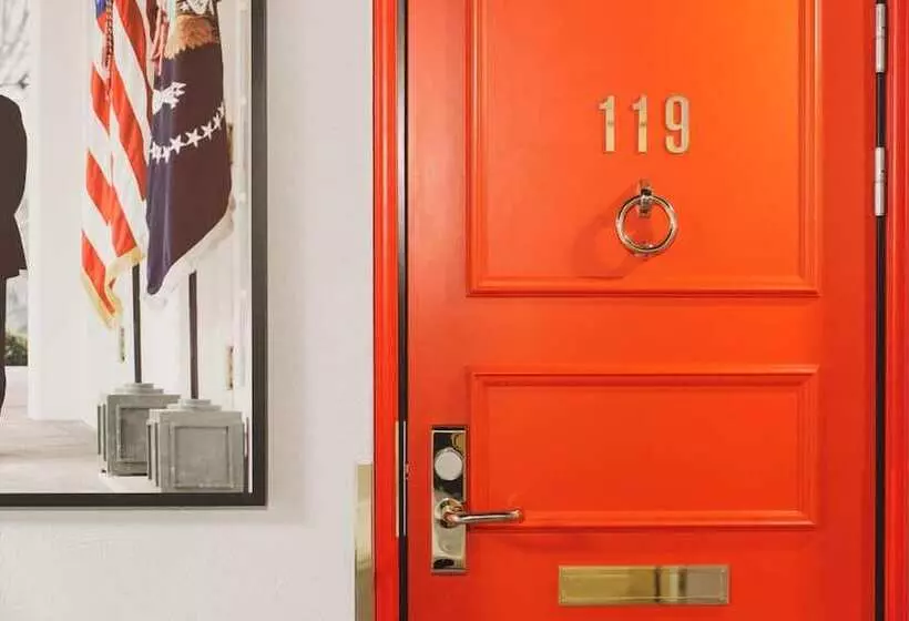 Fotos del hotel With Urban Deli:  18