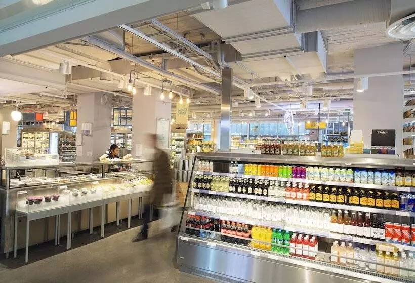 Fotos del hotel With Urban Deli:  22