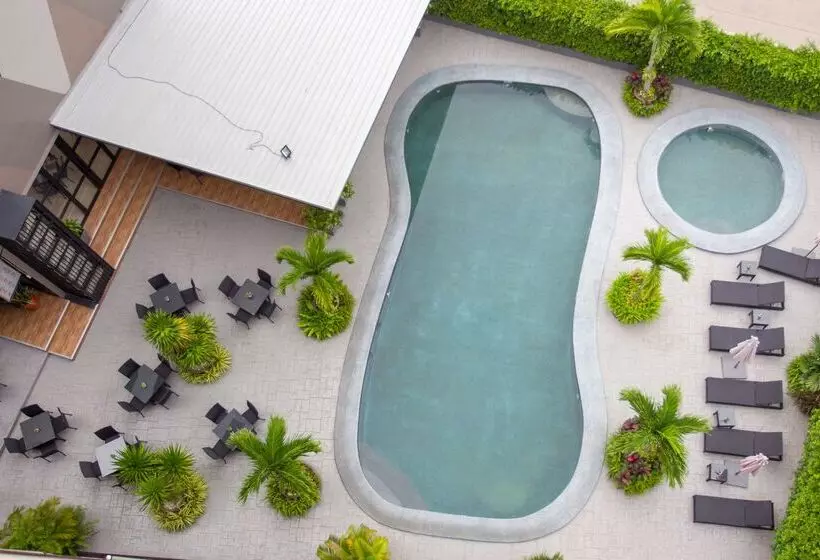 Fotos del hotel Golden Tulip Essential Pattaya:  13