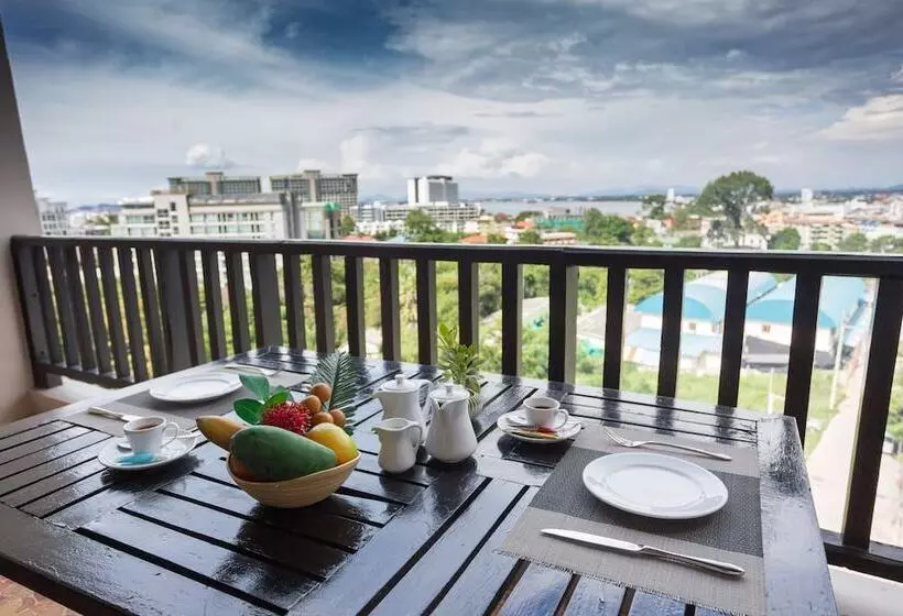 Fotos del hotel Golden Tulip Essential Pattaya:  14