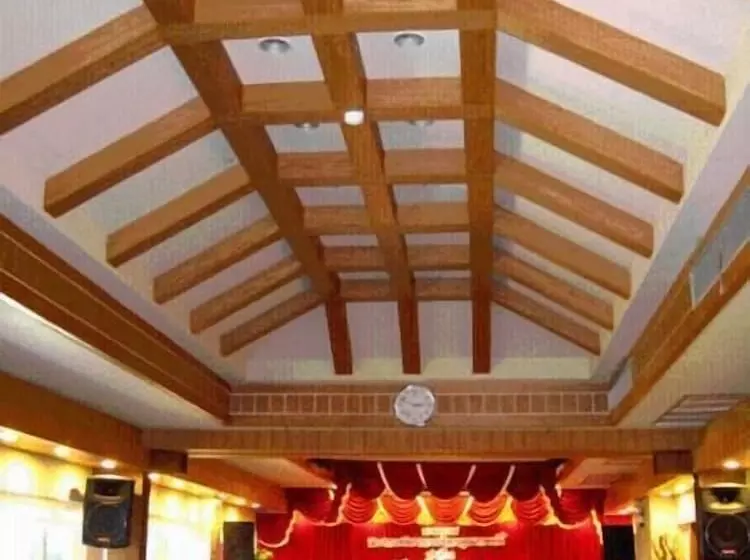 Fotos del hotel Raya Grand:  4