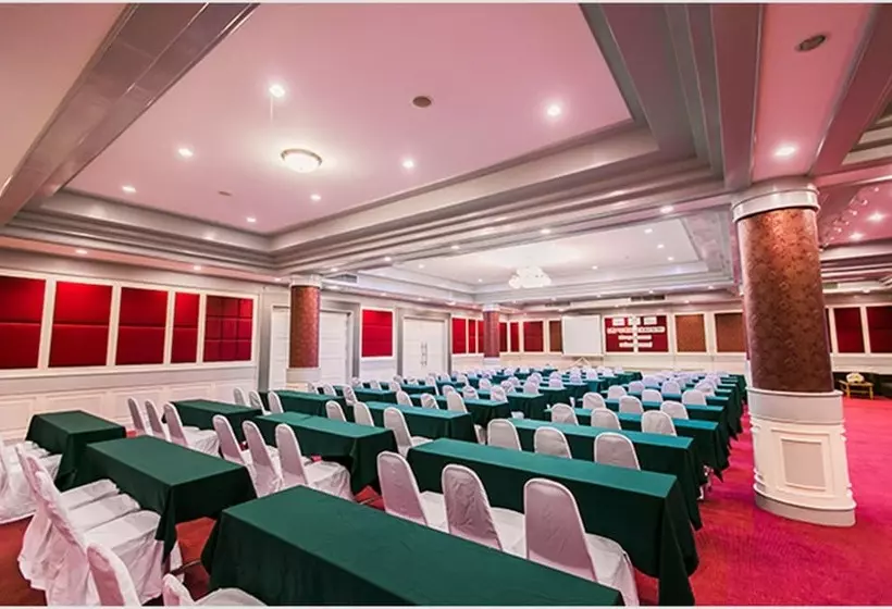 Fotos del hotel Raya Grand:  6