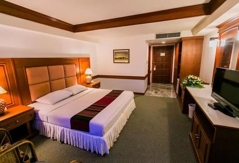 Fotos del hotel Raya Grand:  8