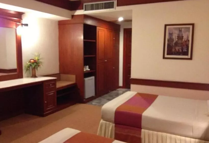 Fotos del hotel Raya Grand:  13