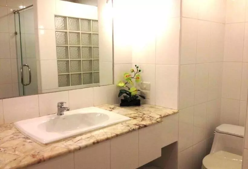 Fotos del hotel Raya Grand:  7