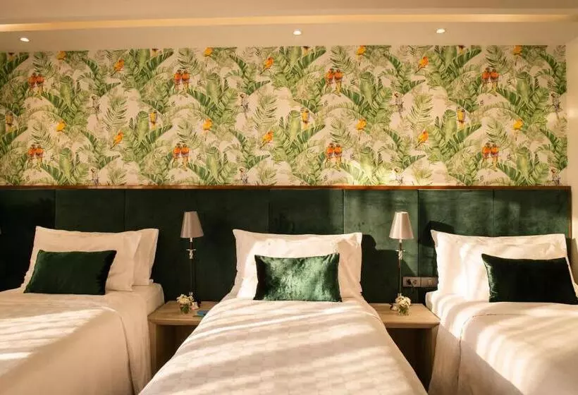 Fotos del hotel Clover Asoke:  7