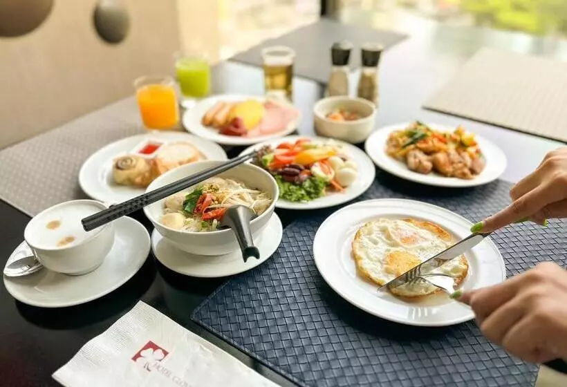 Fotos del hotel Clover Asoke:  9