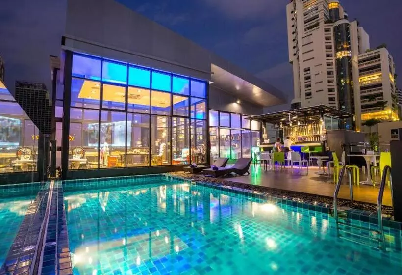 Fotos del hotel Clover Asoke:  5