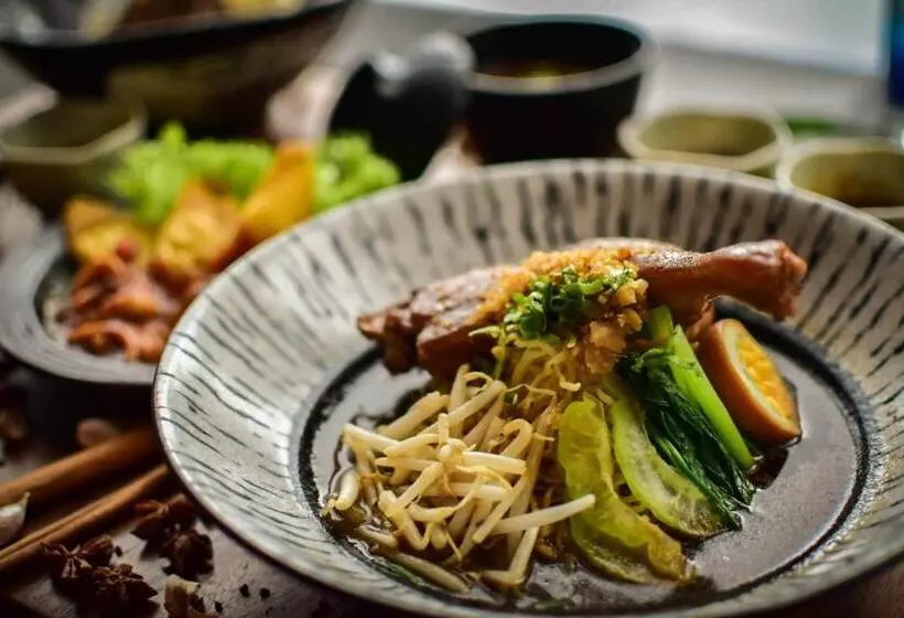 Fotos del hotel Clover Asoke:  13