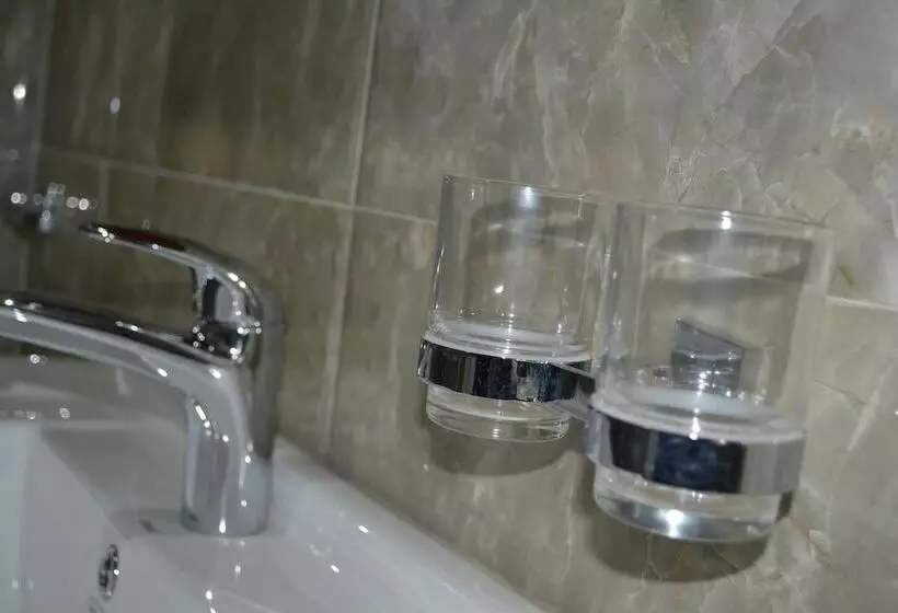 Fotos del hotel Valencia Kampala:  14