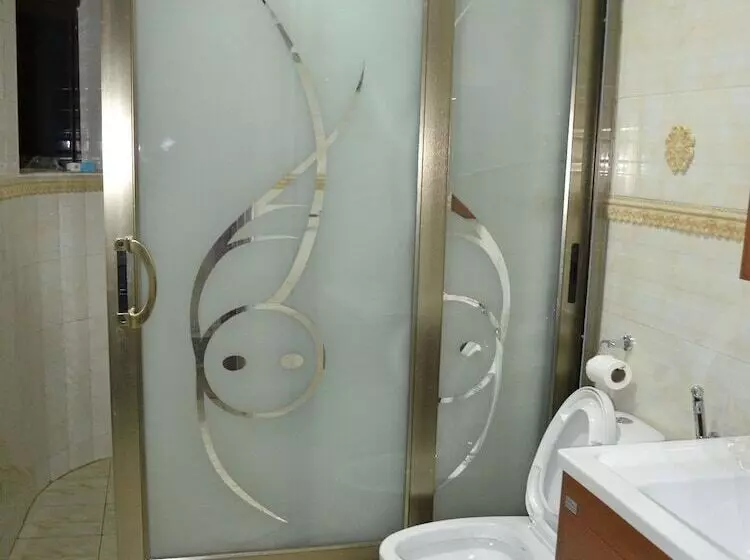 Fotos del hotel Valencia Kampala:  12