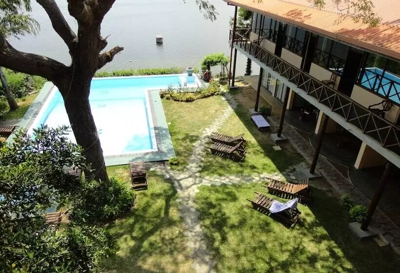 Fotos del hotel Oak Ray Lake Resort:  24